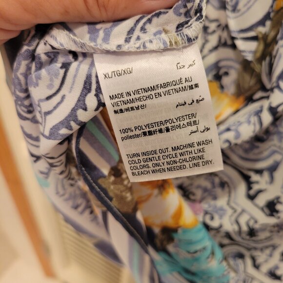 JM Collection Tropicallia Tile Blouse - Picture 10 of 10